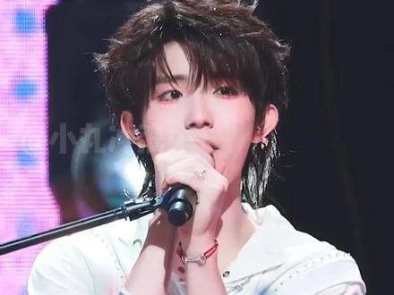 实力演绎,什么叫光脚的不怕穿鞋的#苏新皓 #铲丝 #c位 #爱豆 #时代峰峻回应登陆少年番位争议