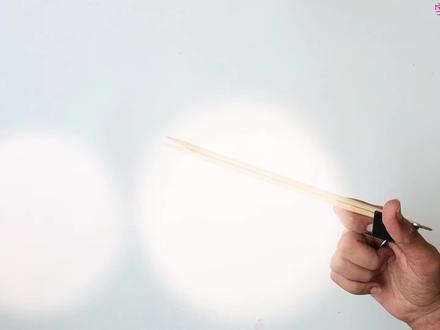 用最简单的材料,做一个好玩的纸牌发射器 #手工diy