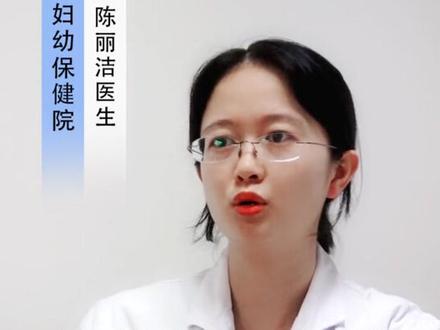 脚底多汗发白,还有很多蜂窝状的小孔,非常臭。这不是#脚气,这是窝状角质松解症 #医学科普 #皮肤