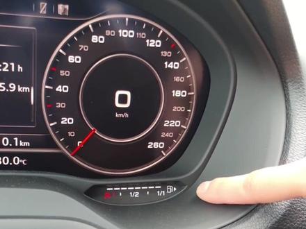 奥迪Q2L油箱盖使用及应急开启讲解,点击左下角链接,了解本地最低报价
#抖音汽车 #dou是好车 #汽车 #奥迪q2l #汽车使用视频说明书