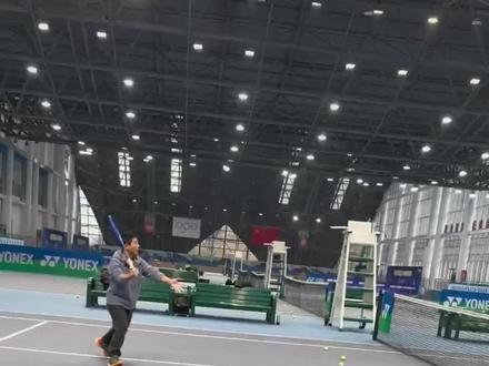 国家队夏嘉平教练讲网前截击二