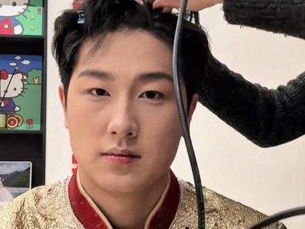 新郎妆造分享~#新郎妆#临沂化妆师易易 #临沂化妆师#男人的容貌女人的荣耀 #男生妆容改造