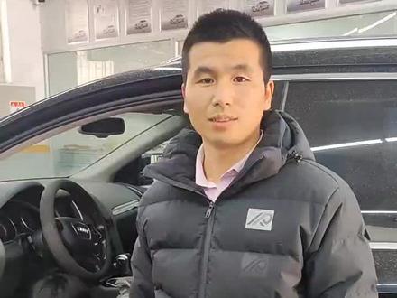 奥迪Q7电瓶安装在这里,你知道吗?