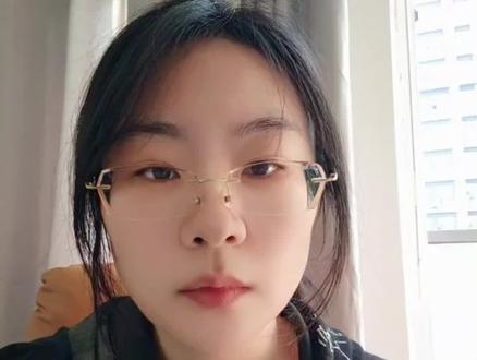 #硅油 #经验分享 #干货分享 #支持全国各地发货 #化工原料 今天又是没洗头的一天 不过我会用美颜啦~