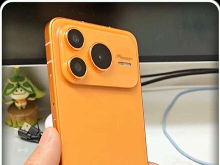 #荣耀Power2 带着10080毫安走来了,2699起,这一代还有金属边框/天玑8500Elite,#荣耀WIN 已经杀疯,目前看Power2的配置也很给力。