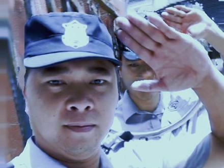 少壮不努力,老来开吓利#保安 #气质这一块拿捏死死的 #疯狂小杨哥