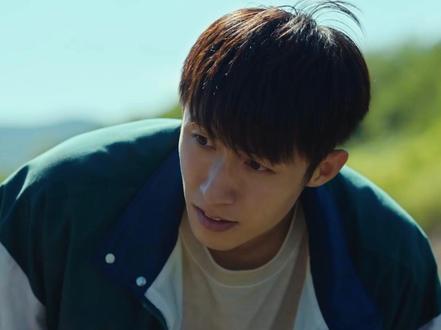 #岁月有情时 救人归救人,嘴上也不饶人。#黄景瑜 #关晓彤 #徐若晗 #王天辰