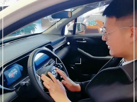 #gs4购车正当时 #广汽传祺 #dou是好车 全新GS4详细讲解中,让您更近距离的了解爱车 @广汽传祺 @抖音小助手