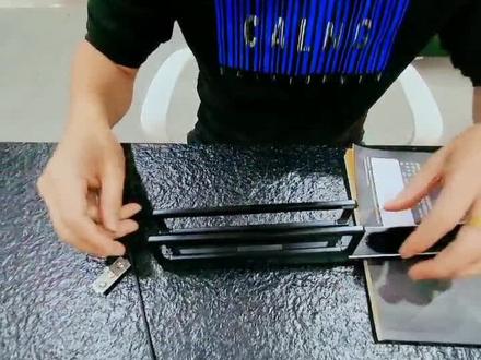 如何给门上锁 2ae04cd34a9cb8d858ccdafb78eb6ab6~tplv-dy-resize-origshort-autoq-75:330.jpeg?x-expires=2007676800&x-signature=7GtV7Etku4B22oMpEqNvpPbkukw%3D&from=3213915784&s=PackSourceEnum_AWEME_DETAIL&se=false&sc=cover&biz_tag=pcweb_cover&l=2023081808082426BED7FD1C9B3046E556