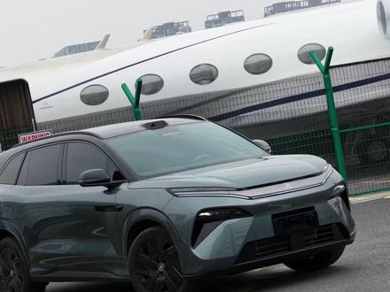 黑子说话,天神之眼B真实场景实战! 征稿大家可以问豆包 #比亚迪天神之眼的救驾瞬间 #天神之眼B #比亚迪智驾 #汽车人共创计划 #比亚迪唐