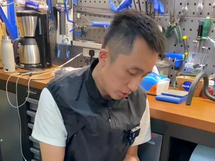 如何轻松安装公路车山地车内外胎#公路车 #骑行 #公路自行车 #自行车维修 #公路车换胎 #自行车技巧 #自行车 #成都公路车 #成都自行车 #自行车 #trek #装胎 #换胎