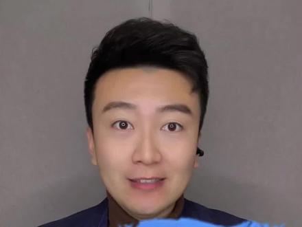 别再问我詹杜要不要换库里了兄弟们👀#巨星陈列室库里 #库里代言nba2kol2 #nba2kol2