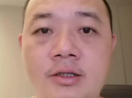 写给张碧晨老师的歌 写给张碧晨老师的歌《偏爱》,希望您能喜欢。#原创歌曲 #热门音乐🔥 #热门 #杨综纬 #张碧晨 @张碧晨 @张碧晨Diamond
家人们,汽水音乐《偏爱》上线了,希望您来听哦