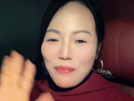 感恩姐妹们的信任,我会努力提升自己,不辜负大家的信任的支持,谢谢大家💗