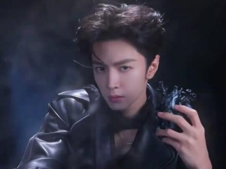 不说了已经定好闹钟了~#红包 #陈哲远 #除夕 #春节 #散财童子