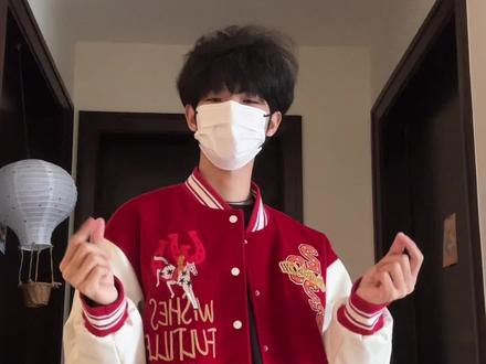 那就来一段#大窑大摆发cai舞 #浅跳一下 #扭一扭 #抖音热门舞蹈计划 #慢摇 @大窑官方旗舰店