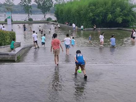 怎样找到绿博园的戏水区、沙滩、儿童游乐区、动物园,一个视频教会你。儿童游乐区不叫游乐区,它叫勇敢者道路!#郑州周边游玩推荐 #亲子游玩好去处 #郑州遛娃好去处推荐 #亲近大自然的一天