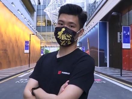 两步拍出网红希区柯克!#逗映科技 #手机拍摄技巧