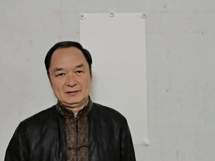 中国画闻朝画马呈现赤兔雄风