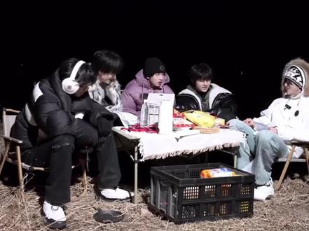 穆祉丞亲口认证自己是猫头鹰。。。。。你俩要是谈了说一声行嘛。。。。#lm #穆祉丞 #爱 #海德薇 #物料