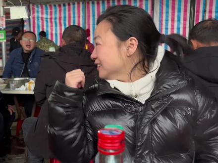 起个早赶个集,买份牛杂配早酒!南昌三江口,定格了时间和烟火气 #赶集日 #过早 #赶集 #牛杂 #早酒文化 #早酒喝起来 #南昌美食 #南昌民俗 #南昌古村 #大美南昌