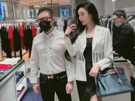 笑死 网友们知道的太多了也太会爆料了#网红卡卡 #营销号体自我介绍