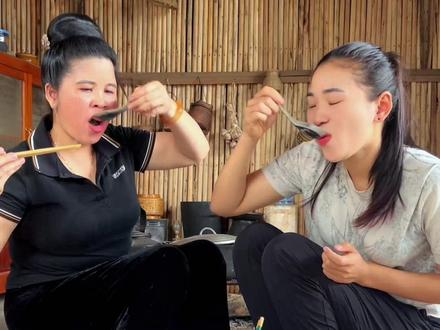 越南人吃鱼生有多狠? 本地人天天不离口。#鱼生 #刺身 #越南美食