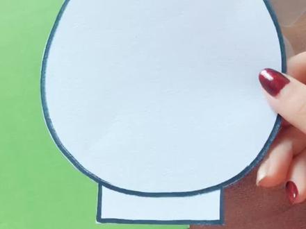 《梅》材料:彩色卡纸,素描纸,棉签,水粉,胶棒