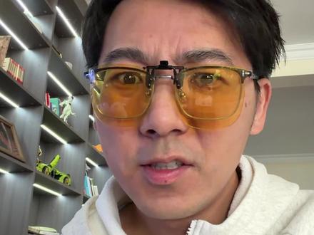 老王和田女士的瓜,是两套操作系统的不兼容。 一边是easy模式下开了无双的天之骄子,一边是泥泞里厮杀出的百星恋爱刺客。
#王石 #田朴珺 #婚姻生活 #说破天也没用 #真相