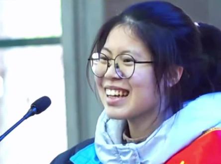 高考冲刺百日誓师大会,湖南学霸女孩激情演讲燃爆全场:没有人是生来的弱者,没有人是命运的草芥!#2023年高考 #高三加油 #百日誓师 #高考 #家长必读