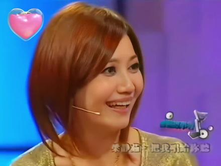鲁豫问梁静茹打算多少岁退休相夫教子🤭 (2007 鲁豫有约)#创作灵感 #梁静茹 #鲁豫有约