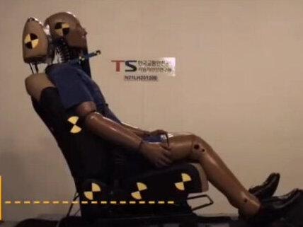 2020韩国起亚嘉华碰撞测试#起亚嘉华2020