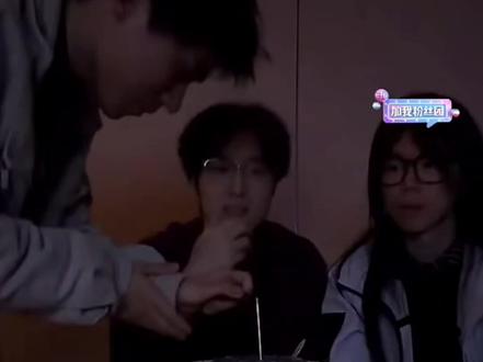 银色5G陪水姐过生日吃蛋糕 祝水姐生日快乐@水姐(4点播)3.6🎂 @水弟日记(3.6🎂 @水神3 #火影忍者 #火影忍者手游 #水姐 #银色虞姬 #无忌神