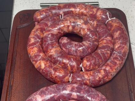 腌1小时,晾晒7天就可以吃到美味的腊肠,按照我这个做法绝对不会失败,7天就能吃了,太香了#香肠 #备年货香肠 #腊肠