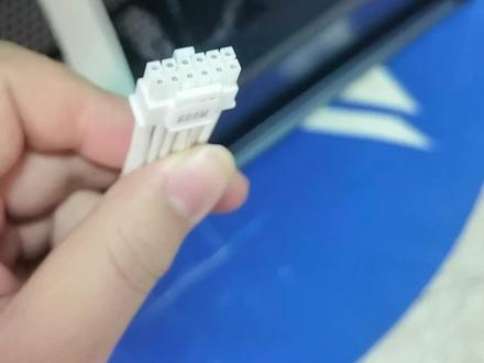 40系显卡适配电源接口16pin单个供电600W