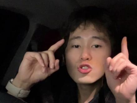 听完我的其他人可以退出了@邓典果DDG #ddg邓典果 #RollChief#鼎盛五行 #说唱 #想和财神爷拜把子