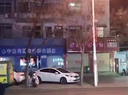 一声巨响,轰动半个信阳😶