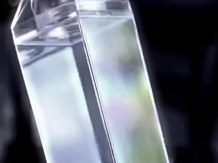 如何把塑料瓶变成樱桃味冰激凌#化学实验#如何把塑料瓶变成樱桃味冰激凌