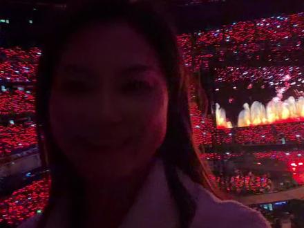 BTS
拉斯维加斯的演唱会
开始