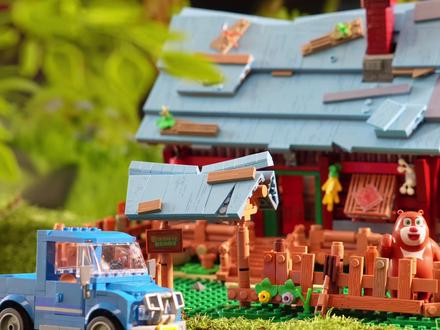 光头强的森林木屋来啦! 全套接近2000颗粒数,还有单独开模的人仔,一起来强哥的家做客吧! #光头强来了 #熊出没 #未及积木