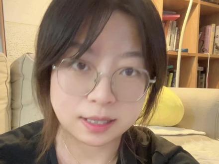 一棵没有用的树,才是树。那些长得笔直,按照标准长起来的树,是要被砍下来,做成桌子,椅子,甚至是栋梁,它很有用,但是却不再是树了。#日常唠嗑 #girlstalk #独立思考 #庄子 #认知