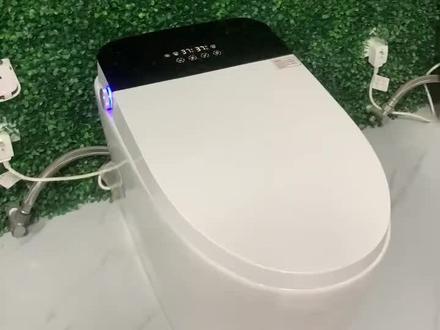 智能马桶使用方法谁用谁知道,冬天屁屁不冷了😄😄#智能马桶 #强烈推荐 #好物推荐🔥 #实拍原视频 #抖音推广