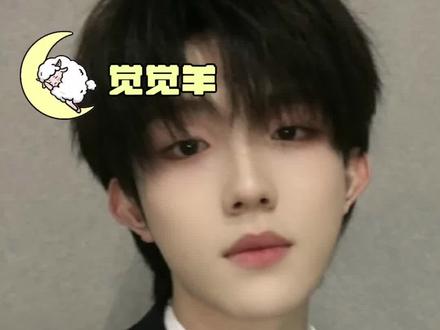 苏新皓就该坐在导师席啊#苏新皓 #荣耀之战 #时代峰峻 #养成系