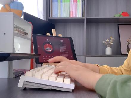 想写小说,却被编辑频繁拒稿?给大家分享一款由抖音和番茄小说联合研发的AI写作工具,快去试试吧~
#豆包app #小说 #网文 #写小说 #ai写作