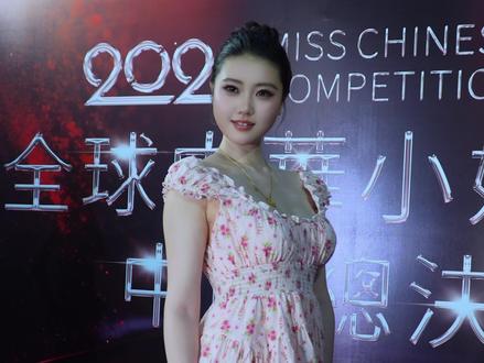 连子欣,全球中华小姐香港总冠军,身高175,来自河北邢台 20岁。#2026全球中华小姐中国区总决赛 #高颜值美女 #珠圆玉润 #国泰民安脸 #好身材好气质 @连子欣