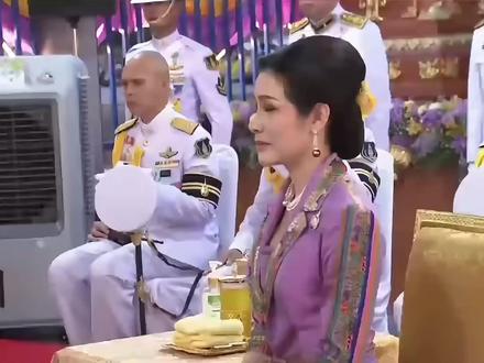 诗妮娜贵妃彻底失宠,对苏提达王后大不敬,被泰王流放到德国