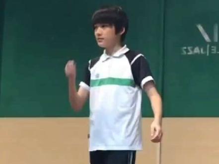 我叫李飞~没有脊椎~能不能去李飞面前q一下他🌚@时代少年团-宋亚轩 #宋亚轩 #我叫李飞 #我要上热门🔥 @DOU+小助手