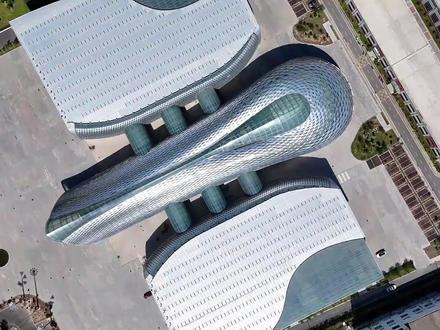 长城对话 | 邱县县委书记闫龙虎:从一颗糖果到百亿产值