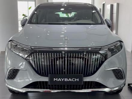 迈巴赫EQS680,全新的现车,全款裸车96万,分期裸车86.5,选配另算。
远峰灰色外观,珠光巴劳木棕与咖啡棕双拼内饰,雍容华贵,大气典雅。
双电机四驱,纯电续航611km,零百加速4.5秒。
真皮座椅方向盘,分段式电动天窗,前排座椅加热,后排座椅加热通风按摩,妥妥老板舒适专座。
都知道现在EQS车特别少,这台还可以延保保养,非常适合公户抵税,老板出行,商务接待,家庭出行。现车余量,欢迎来访。#迈巴赫 #迈巴赫s级 #迈巴赫EQS #迈巴赫eqs680 #eqs680