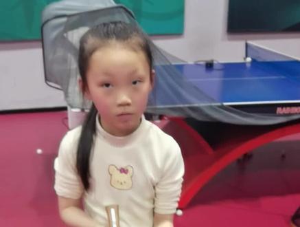 发侧旋球就这么简单,打球不要搞的那么复杂,跟孩子一样,听话照做#太仓学乒乓 #鸣星乒乓